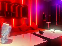 -星聚会KTV(龙湖上海奉贤天街店)
