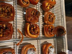 -VERIE BAKEHOUSE