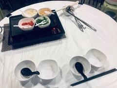 -鲜入围煮花胶鸡海鲜火锅