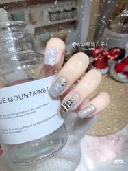 -妙睫屋日式美甲美睫