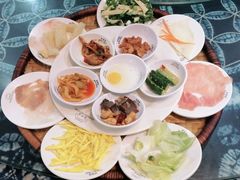 -桥香园云南过桥米线(金马碧鸡店)