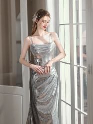 -不晚国际婚纱礼服