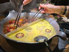 -湊湊火锅·茶憩(南京东路悦荟店)