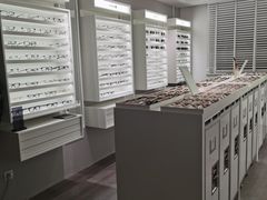 -目艮眼镜SHOWROOM(品牌集合店)