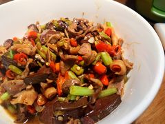 -费大厨辣椒炒肉(万家丽一店)