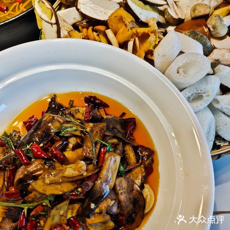 昆明吃到好吃野生菌