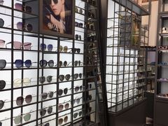 -回瑞眼镜·蔡司·依视路官方授权店(广益路万达店)