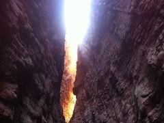 -天山神秘大峡谷