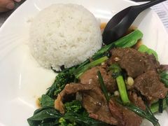 -繁仔牛杂(石排店)