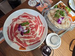 -佬土鹅肠火锅(解放路店)