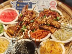 -包整·丝娃娃(甲秀楼景观店)