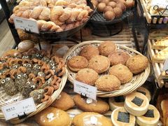 -罗森尼娜(德思勤店)
