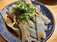 -勺子米线·云南传统小吃市集(四方街店)