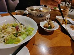 -乐忻皇朝(上海中心大厦店)