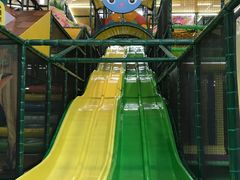 -蒙特利亲子乐园