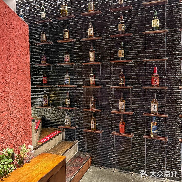 老洋房里吃着烧鸟，日子舒坦啊！