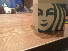 -星巴克臻选(南京艾尚天地店)