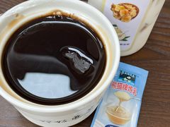 -六姑龟苓膏糖水卤水店