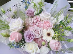 -花邻FloweringLife花艺气球派对(武康大楼店)
