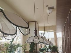 -星巴克臻选(呼和浩特维多利摩尔城店)