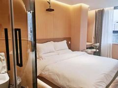 -幸栖洞穴设计酒店(成都春熙路店)