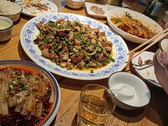 -小三峡食府(西五路店)