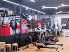 -悦动体能篮球羽毛球网球(三里河店)