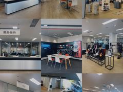 -深圳锦龙奥迪4S店(前海店)