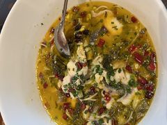 -新天明砂锅鱼头煲