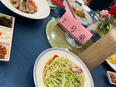凉拌西葫芦丝-御沪沪味园.融合菜.海鲜(斜土路店)