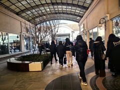 -斯普瑞斯奥特莱斯