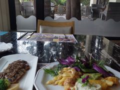 -棕榈阁·巴西烤肉海鲜自助餐厅(中州皇冠假日酒店)