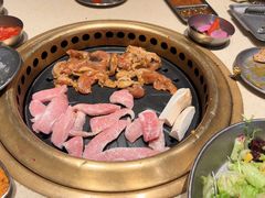 -Ant 蚂蚁洞烤肉·大营地(上海静安大悦城店)