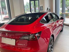 -TESLA 特斯拉(上海太古汇体验店)