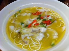 QQ酸汤鱼-蜜桃餐厅·古运河畔(南下塘店)