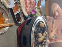 -围炉肉舍丹东海鲜烤肉·烤活鳗(步行街店)