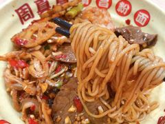 -周真真南昌拌粉·瓦罐汤(敦化路店)