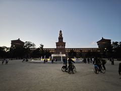-斯福尔扎古堡