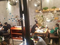 大堂-极简·炭火烤肉主题餐厅·龙虾烧烤·烤羊排(宝龙店)