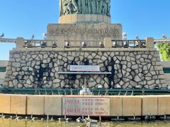 -人民防洪胜利纪念塔