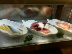 -华邑酒店·鲜艳全日自助餐厅