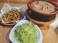 -董厨煨汤馆(车站路店)