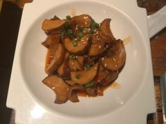 -多嘴肉蟹煲(万达店)