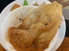 锅贴-三里屯土灶炖公鸡地锅鸡(江东店)