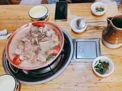 -阿婆情腊排骨火锅(金虹路店)