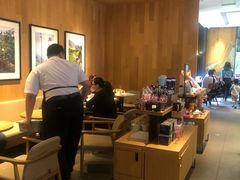 -星巴克(汾阳路店)