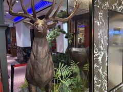 -新白鹿餐厅(百联中环店)