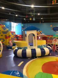 -苏宁红孩子(F6漫时区店)