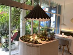 -春树下·树屋花房西餐厅(罍街AS1980店)