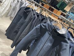 -迪桑特DESCENTE(北京三里屯BLANC店)